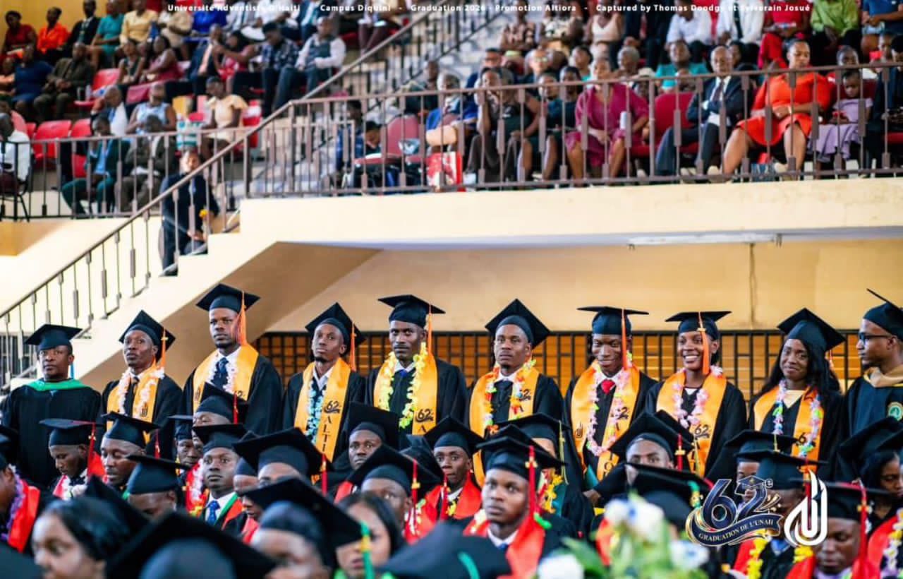 L’Université Adventiste d’Haïti célèbre la première promotion d’ingénieurs de la FAGENT